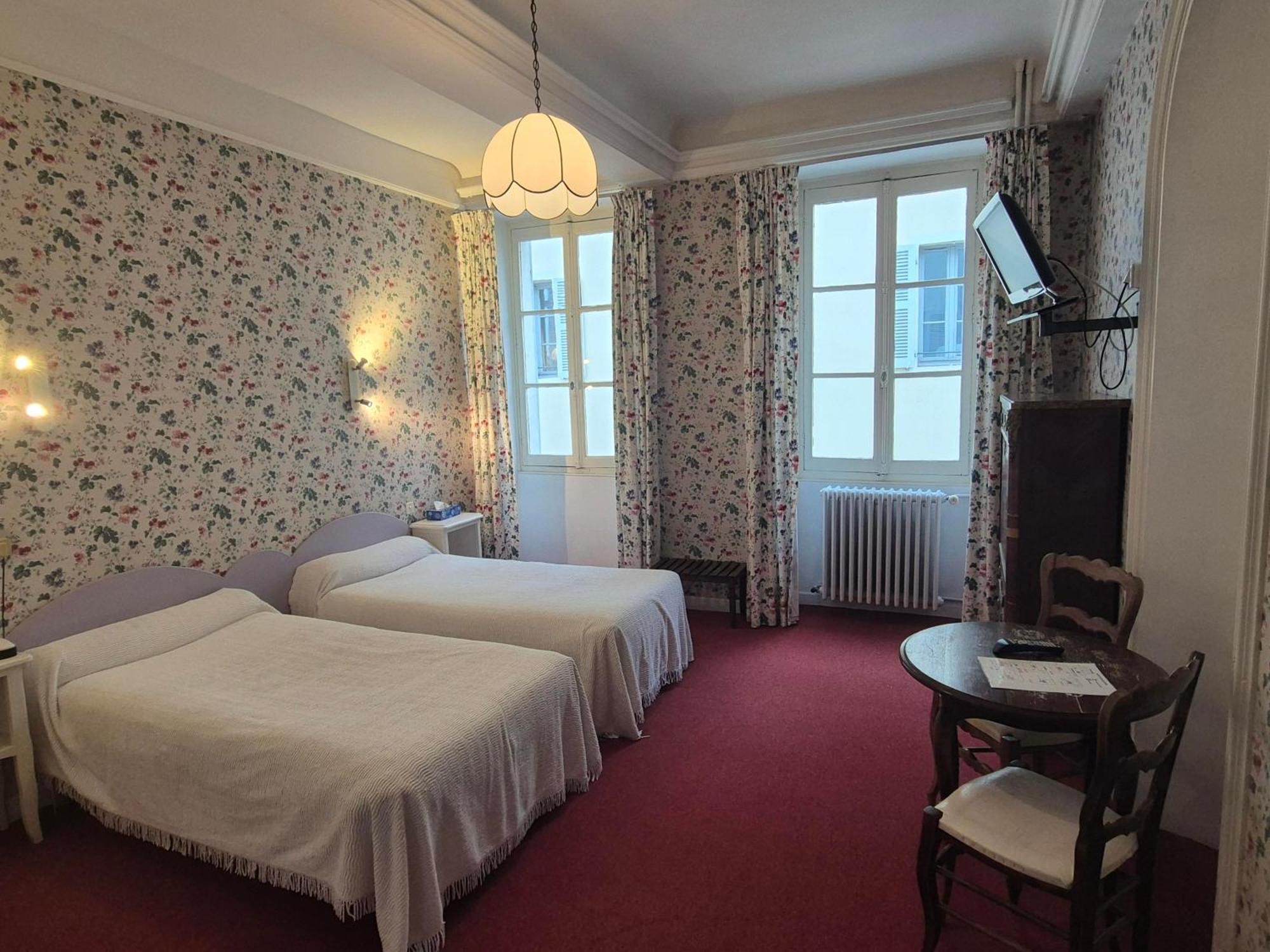 Hotel Saint Jean Chalon-sur-Saone Exterior photo